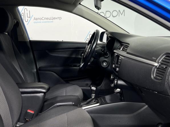 Kia Rio IV с пробегом 2018 года, цена 1 345 000 рублей, 130091 км, седан, Автокод Объявления