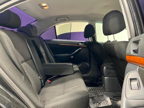 Toyota Avensis II Рестайлинг с пробегом 2008 года, цена 1 050 000 рублей, 258488 км, седан, Автокод Объявления