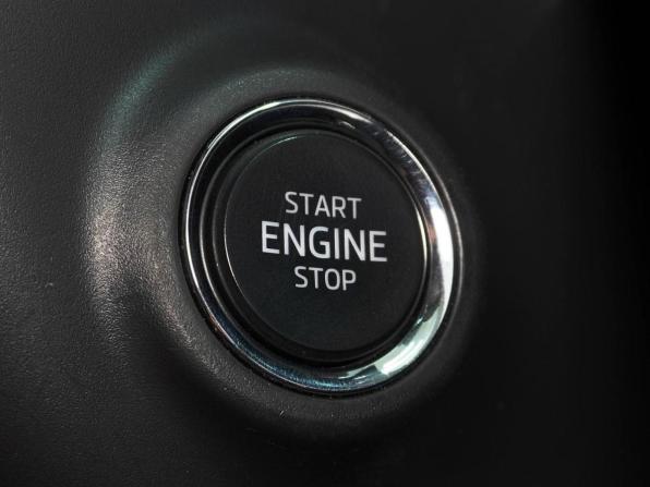 Skoda Octavia IV (A8) с пробегом 2021 года, цена 2 069 000 рублей, 122402 км, лифтбек, Автокод Объявления