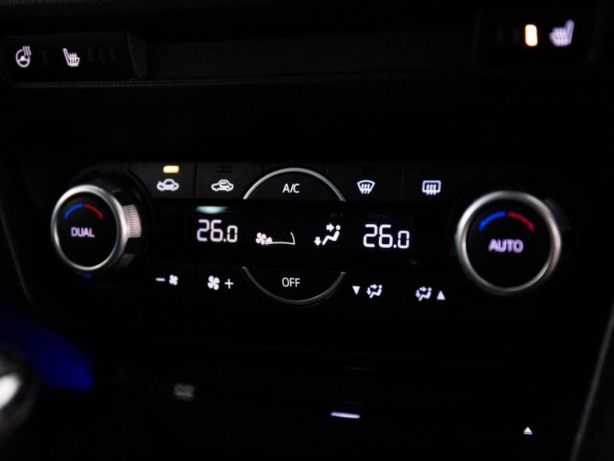 Mazda Axela III Рестайлинг Иркутск  - изображение 15