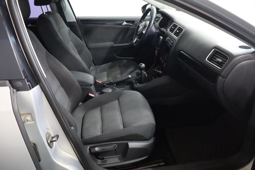 Volkswagen Jetta VI Санкт-Петербург  - изображение 11