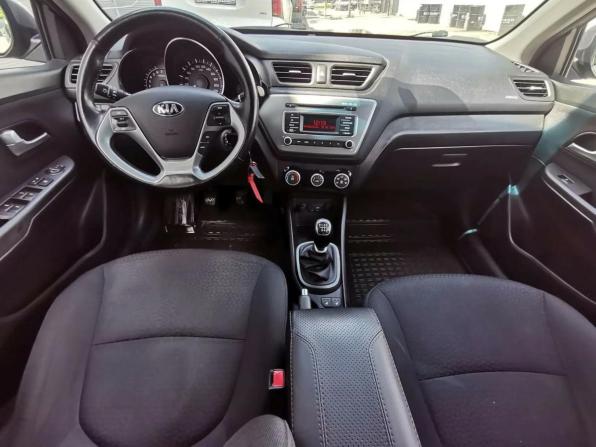 Kia Rio III Рестайлинг с пробегом 2016 года, цена 869 000 рублей, 193000 км, седан, Автокод Объявления