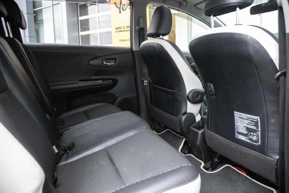 Toyota Wish II Рестайлинг Иркутск  - изображение 14