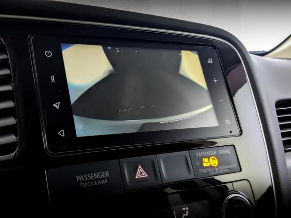 Mitsubishi Outlander III Рестайлинг 2 с пробегом 2015 года, цена 1 795 000 рублей, 158255 км, внедорожник, Автокод Объявления