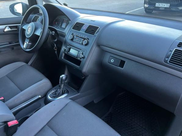 Volkswagen Touran I Рестайлинг 2 с пробегом 2011 года, цена 999 000 рублей, 187505 км, компактвэн, Автокод Объявления