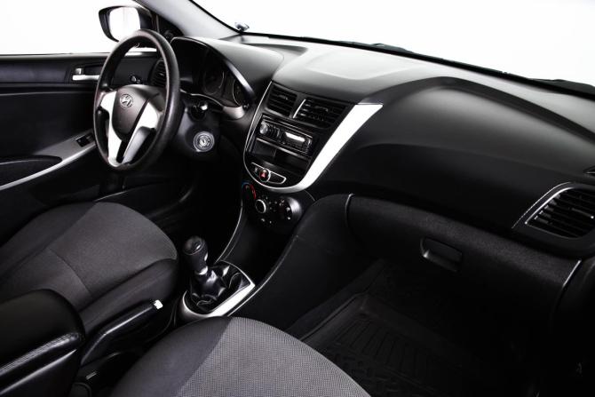 Hyundai Solaris I с пробегом 2011 года, цена 649 000 рублей, 189234 км, седан, Автокод Объявления