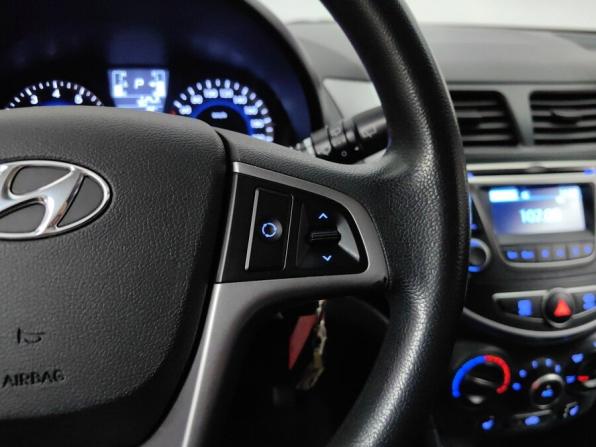 Hyundai Solaris I Рестайлинг с пробегом 2014 года, цена 985 000 рублей, 129595 км, хэтчбек, Автокод Объявления