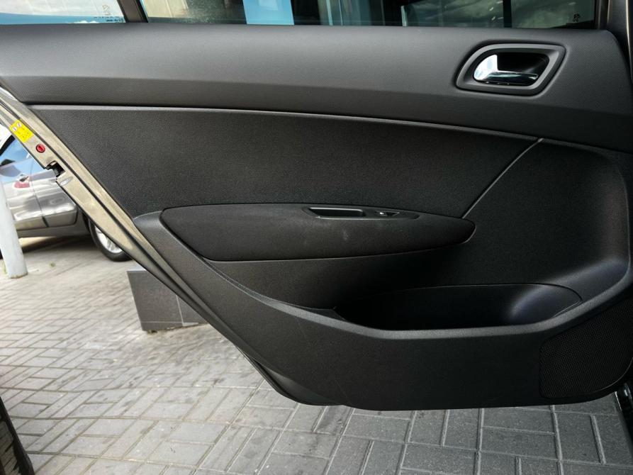 Peugeot 408 I Волгоград  - изображение 14
