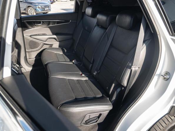 Kia Sorento III Prime Рестайлинг с пробегом 2018 года, цена 2 499 000 рублей, 127667 км, внедорожник, Автокод Объявления