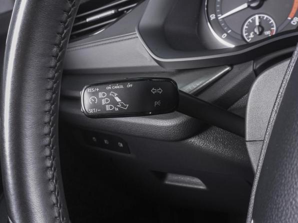 Skoda Octavia IV (A8) с пробегом 2021 года, цена 2 370 000 рублей, 106179 км, лифтбек, Автокод Объявления