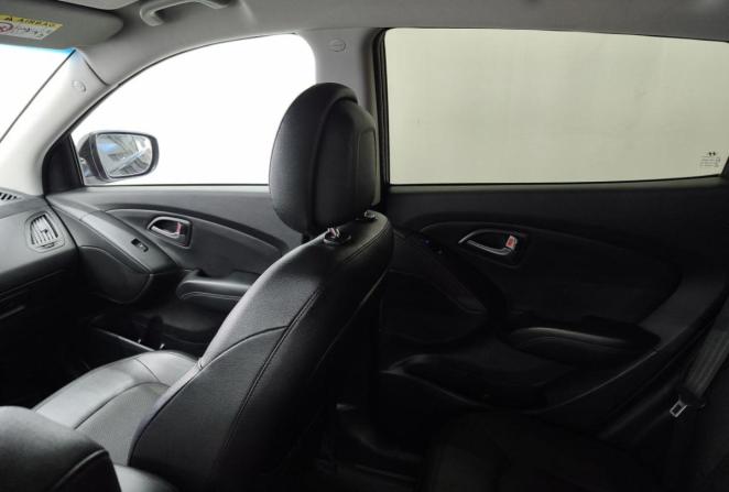 Hyundai ix35 I Рестайлинг с пробегом 2014 года, цена 1 330 000 рублей, 176891 км, внедорожник, Автокод Объявления