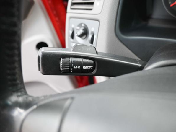 Volvo S40 II Рестайлинг с пробегом 2007 года, цена 799 900 рублей, 181000 км, седан, Автокод Объявления