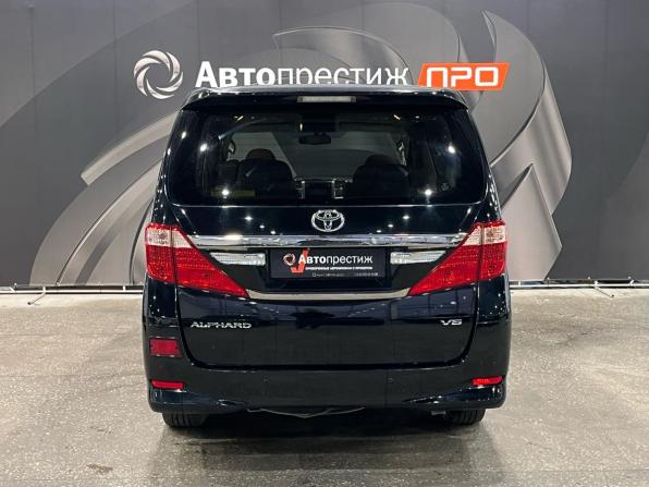 Toyota Alphard II с пробегом 2012 года, цена 2 170 000 рублей, 235281 км, минивэн, Автокод Объявления