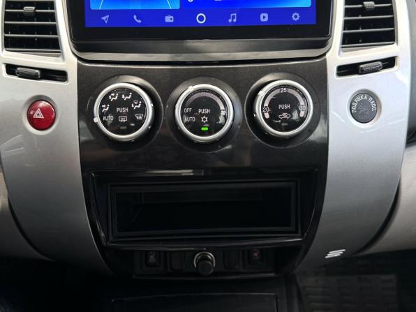 Mitsubishi Pajero Sport II Рестайлинг с пробегом 2014 года, цена 1 680 000 рублей, 246943 км, внедорожник, Автокод Объявления