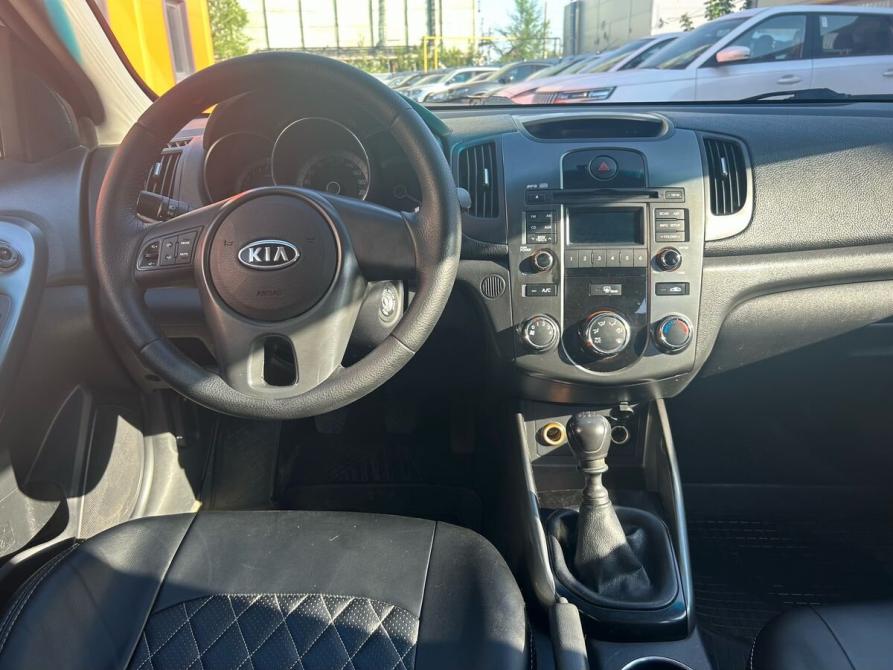 Hyundai Solaris I Рестайлинг Сызрань  - изображение 16