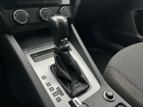 Skoda Octavia III (A7) с пробегом 2013 года, цена 1 245 000 рублей, 181373 км, лифтбек, Автокод Объявления