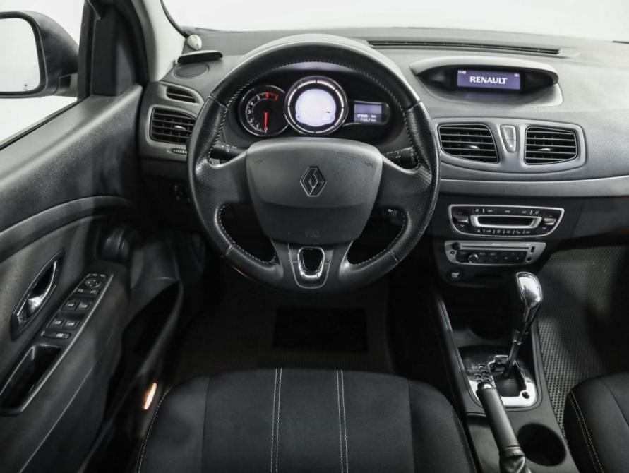 Renault Megane III Рестайлинг Санкт-Петербург  - изображение 11