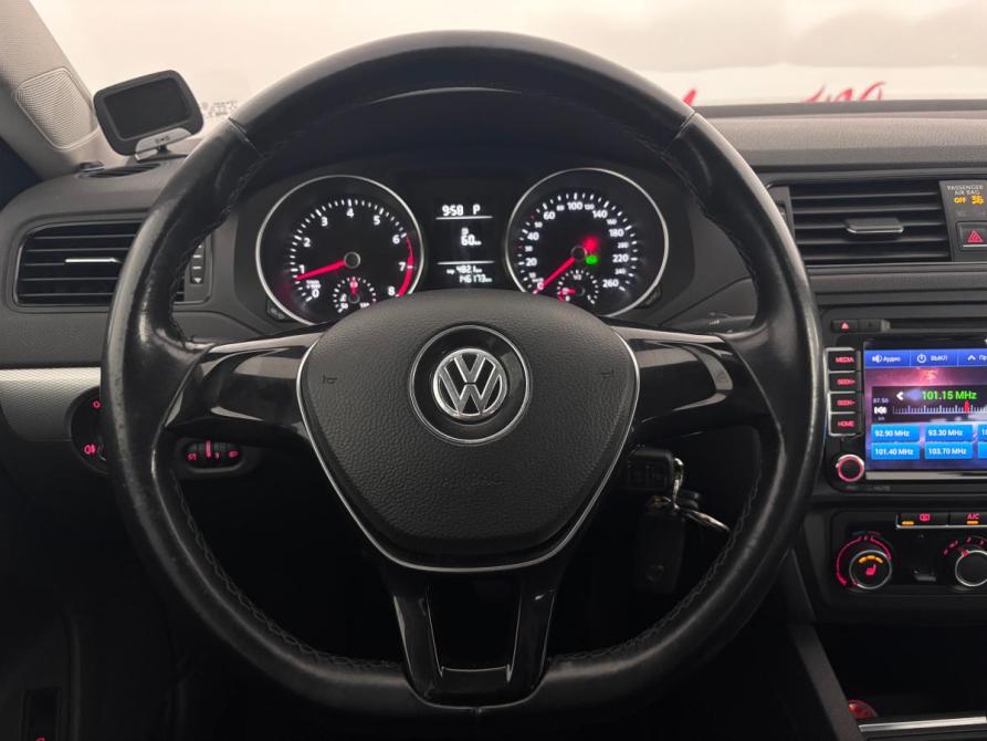 Volkswagen Jetta VI Рестайлинг Псков  - изображение 11