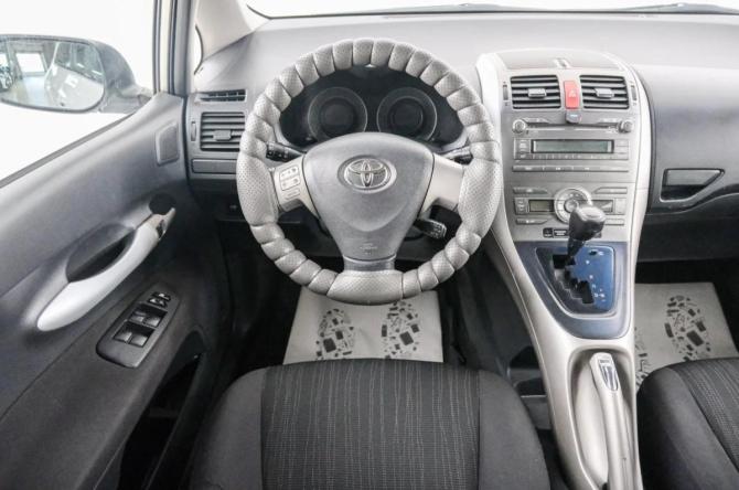 Toyota Auris I с пробегом 2007 года, цена 729 000 рублей, 261000 км, хэтчбек, Автокод Объявления
