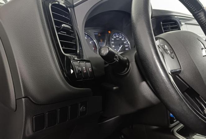 Mitsubishi Outlander III Рестайлинг 2 с пробегом 2018 года, цена 2 070 000 рублей, 97448 км, внедорожник, Автокод Объявления