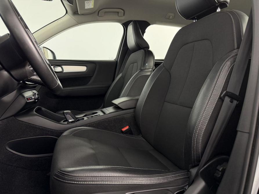 Volvo XC40 I Калининград  - изображение 9