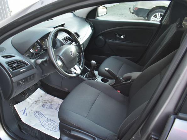 Renault Megane III Рестайлинг с пробегом 2012 года, цена 359 000 рублей, 354044 км, хэтчбек, Автокод Объявления