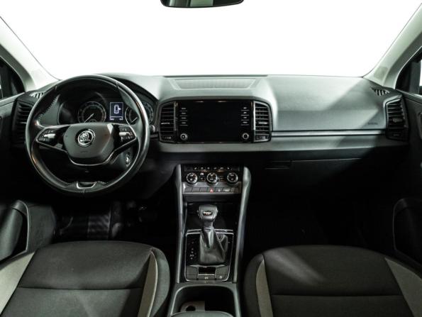 Skoda Karoq I с пробегом 2021 года, цена 2 060 000 рублей, 75000 км, внедорожник, Автокод Объявления