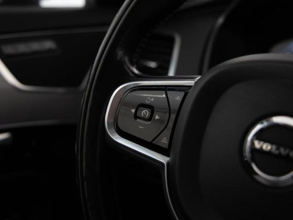 Volvo XC90 II с пробегом 2016 года, цена 3 399 000 рублей, 136860 км, внедорожник, Автокод Объявления