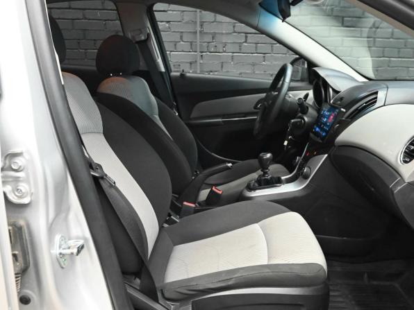 Chevrolet Cruze I Рестайлинг с пробегом 2014 года, цена 940 000 рублей, 139276 км, седан, Автокод Объявления
