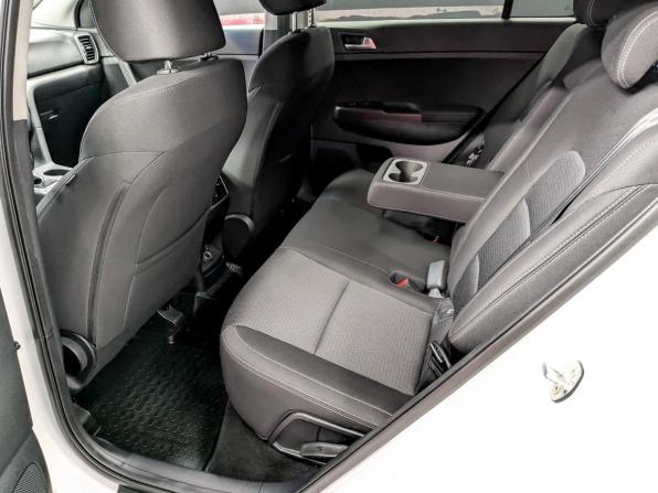 Kia Sportage IV Рестайлинг с пробегом 2021 года, цена 2 475 000 рублей, 68887 км, внедорожник, Автокод Объявления