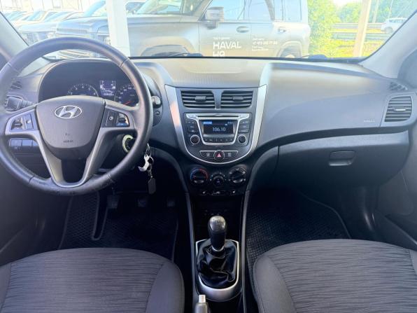 Hyundai Solaris I Рестайлинг с пробегом 2014 года, цена 695 000 рублей, 259486 км, седан, Автокод Объявления