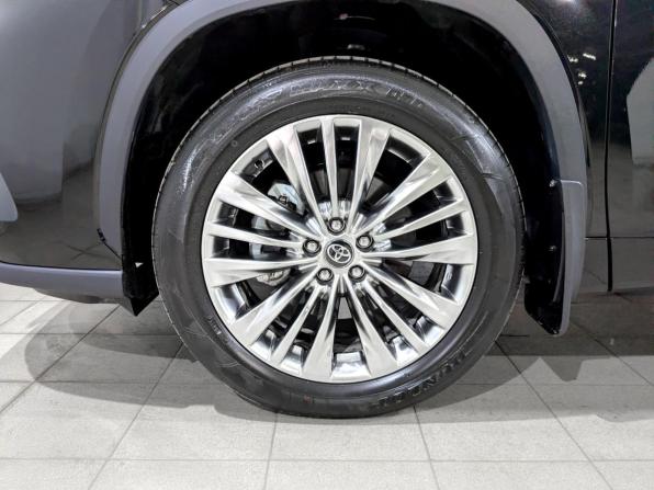 Toyota Highlander IV (XU70) с пробегом 2025 года, цена 5 995 000 рублей, 10211 км, внедорожник, Автокод Объявления
