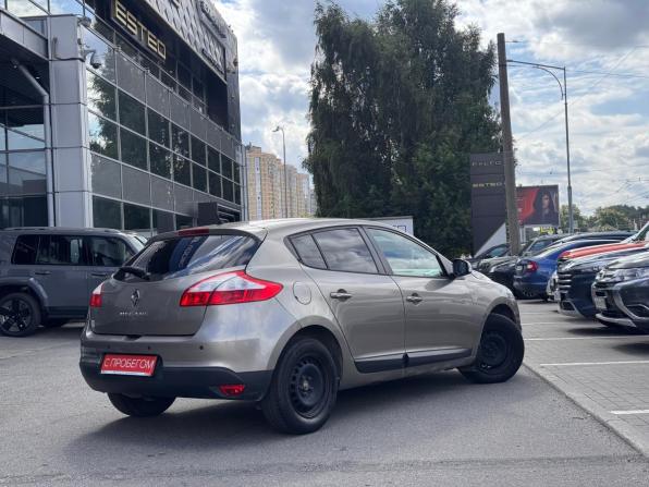 Renault Megane III с пробегом 2012 года, цена 699 000 рублей, 107000 км, хэтчбек, Автокод Объявления