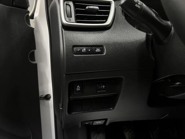 Nissan Qashqai II с пробегом 2019 года, цена 1 625 000 рублей, 159313 км, внедорожник, Автокод Объявления