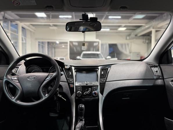Hyundai Sonata VI (YF) с пробегом 2012 года, цена 1 239 000 рублей, 193449 км, седан, Автокод Объявления