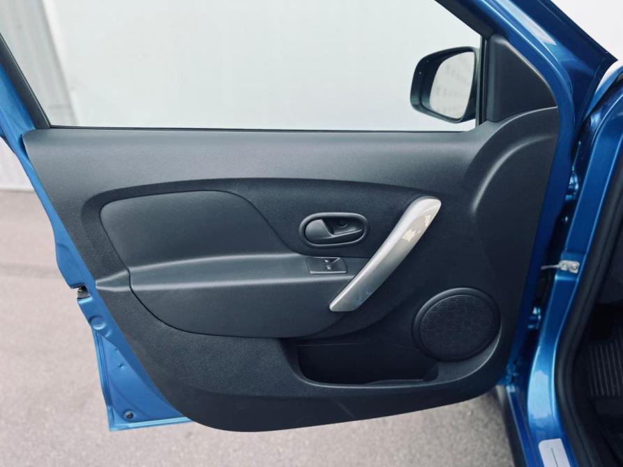 Renault Sandero II Рестайлинг Санкт-Петербург  - изображение 12