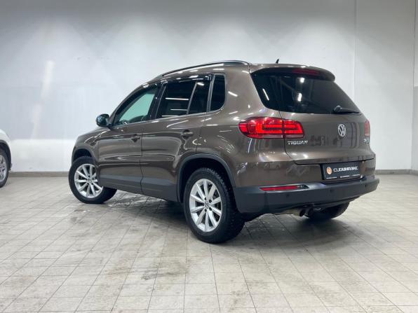 Volkswagen Tiguan I Рестайлинг с пробегом 2015 года, цена 1 635 000 рублей, 165000 км, внедорожник, Автокод Объявления
