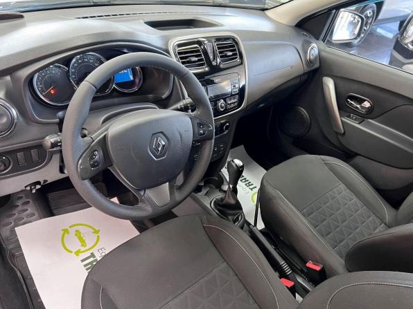 Renault Sandero II с пробегом 2017 года, цена 1 225 000 рублей, 111297 км, хэтчбек, Автокод Объявления