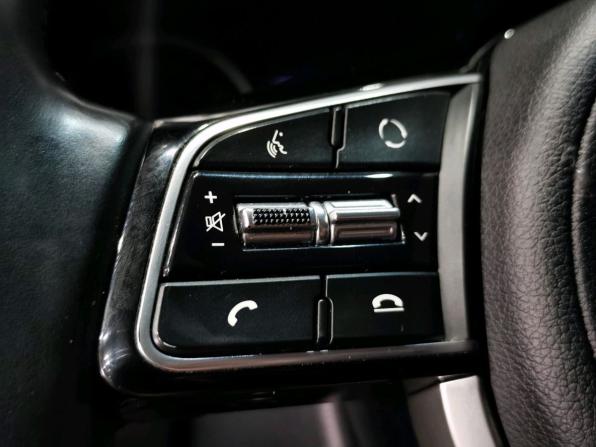 Kia Sportage IV Рестайлинг с пробегом 2019 года, цена 2 150 000 рублей, 123281 км, внедорожник, Автокод Объявления