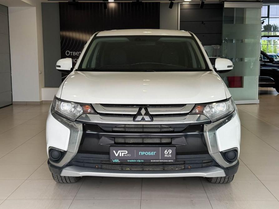 Mitsubishi Outlander III Рестайлинг 2 Тверь  - изображение 2
