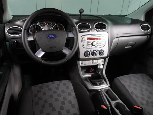 Ford Focus II Рестайлинг с пробегом 2009 года, цена 579 000 рублей, 180643 км, седан, Автокод Объявления