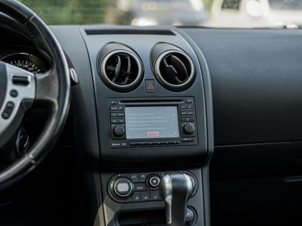 Nissan Qashqai I Рестайлинг с пробегом 2010 года, цена 886 000 рублей, 238151 км, внедорожник, Автокод Объявления