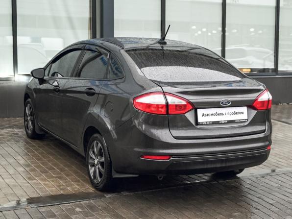 Ford Fiesta Mk6 Рестайлинг с пробегом 2017 года, цена 699 000 рублей, 197404 км, седан, Автокод Объявления