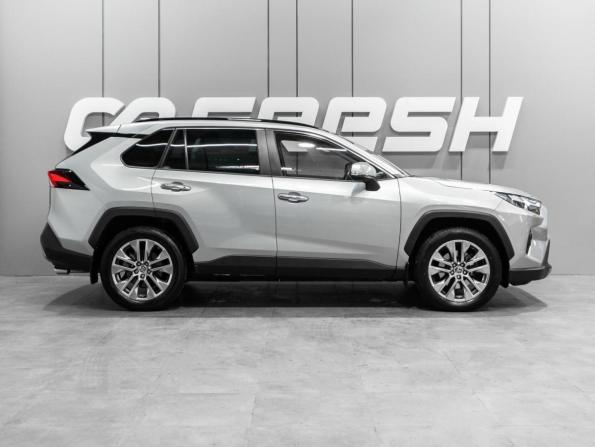 Toyota RAV4 V (XA50) с пробегом 2023 года, цена 4 240 000 рублей, 33839 км, внедорожник, Автокод Объявления
