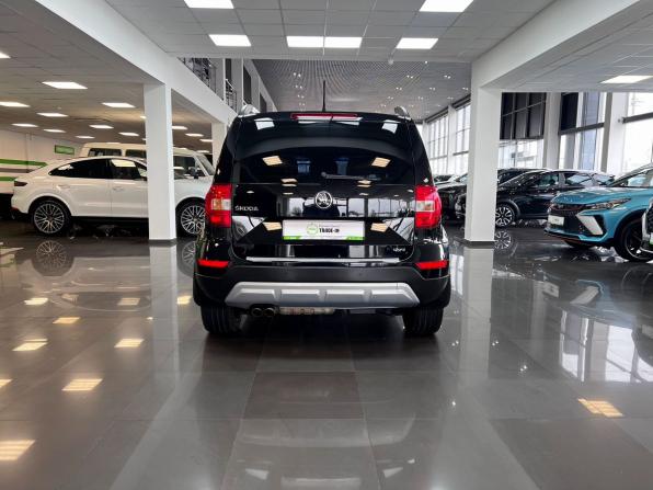 Skoda Yeti I Рестайлинг с пробегом 2015 года, цена 1 645 000 рублей, 161131 км, внедорожник, Автокод Объявления