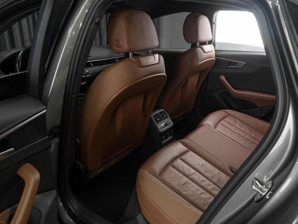 Audi A4 V (B9) Рестайлинг с пробегом 2020 года, цена 2 799 000 рублей, 70825 км, седан, Автокод Объявления