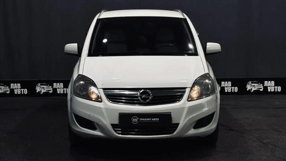 Opel Zafira B Рестайлинг Смоленск  - изображение 2