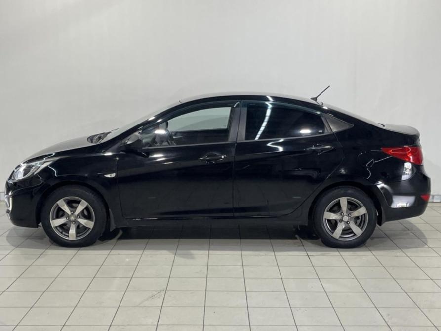 Hyundai Solaris I Курск  - изображение 2