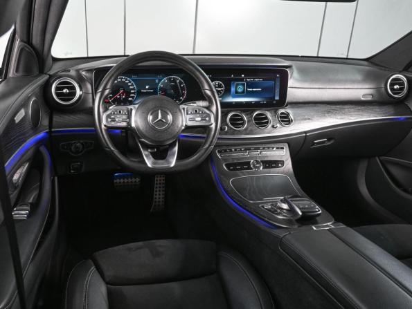 Mercedes-Benz E-Класс V (W213 S213 C238) с пробегом 2018 года, цена 3 299 000 рублей, 135049 км, седан, Автокод Объявления