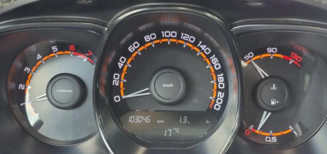 Lada (ВАЗ) Vesta I с пробегом 2021 года, цена 1 117 000 рублей, 103000 км, седан, Автокод Объявления